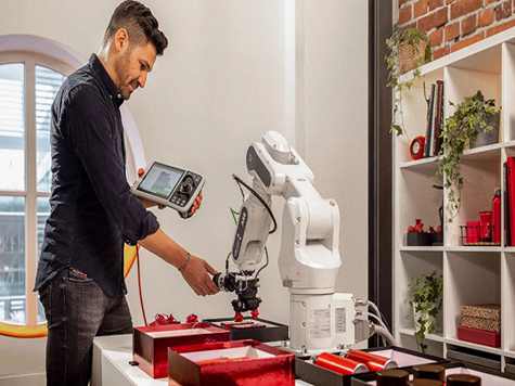 ABB presenta nueva generación de Robots colaborativos
